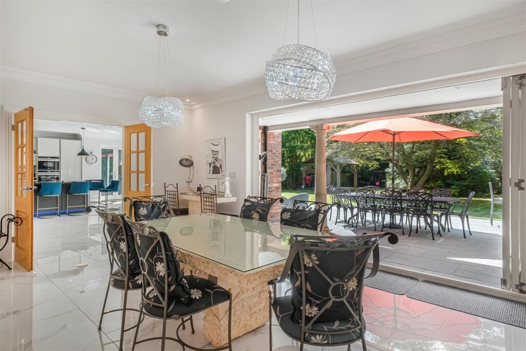 Additional image 7 of Hartopp Road, Four Oaks Park