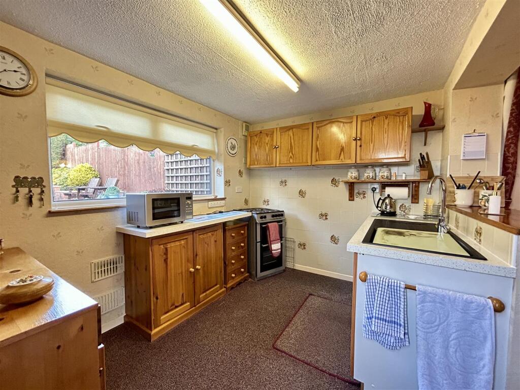 Additional image 6 of Woodridge Road, Halesowen