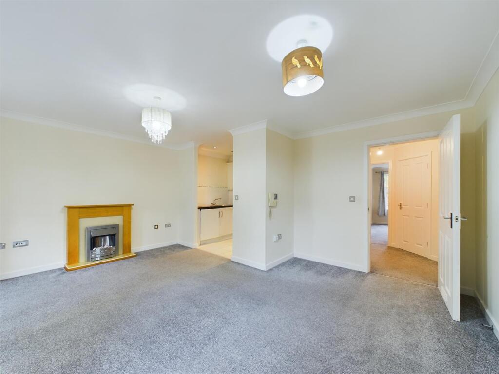 Additional image 3 of 6 Monkspath Hall Road Solihull B91 3DN