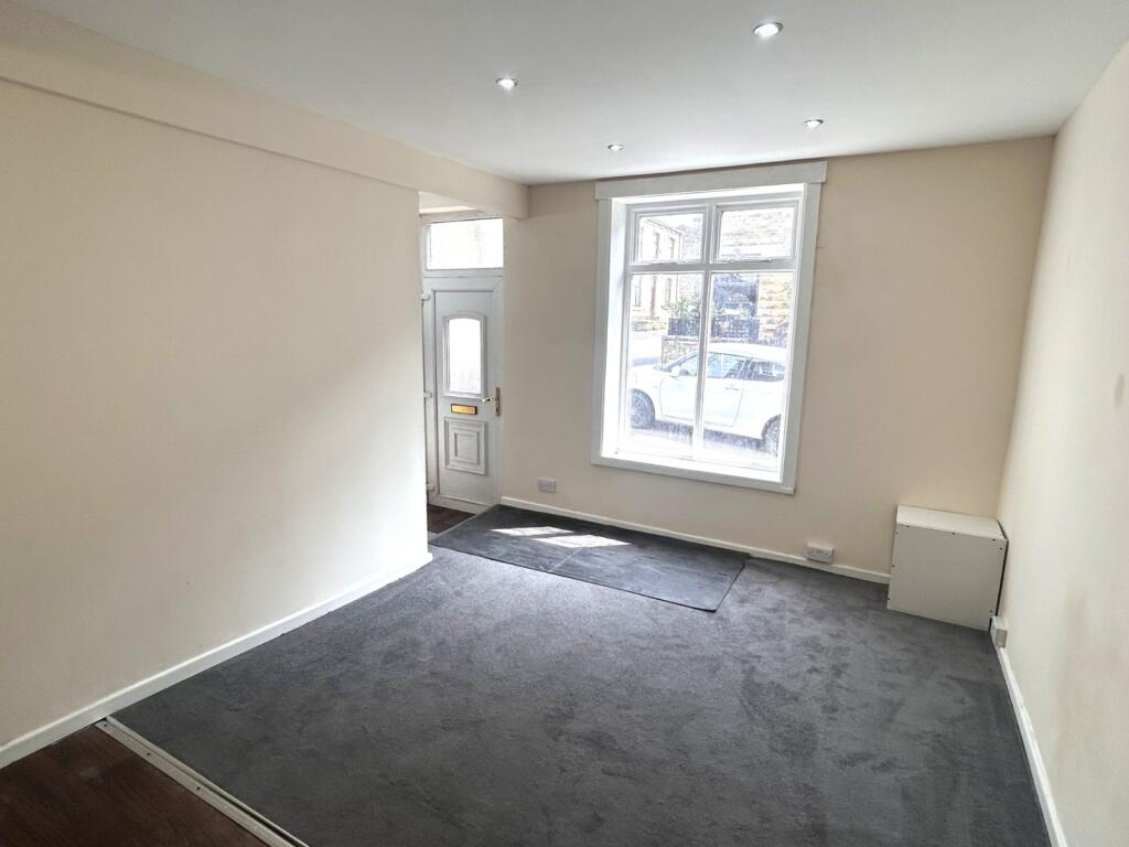 Additional image 2 of Allen Croft, Birkenshaw, Bradford, West Yorkshire, BD11