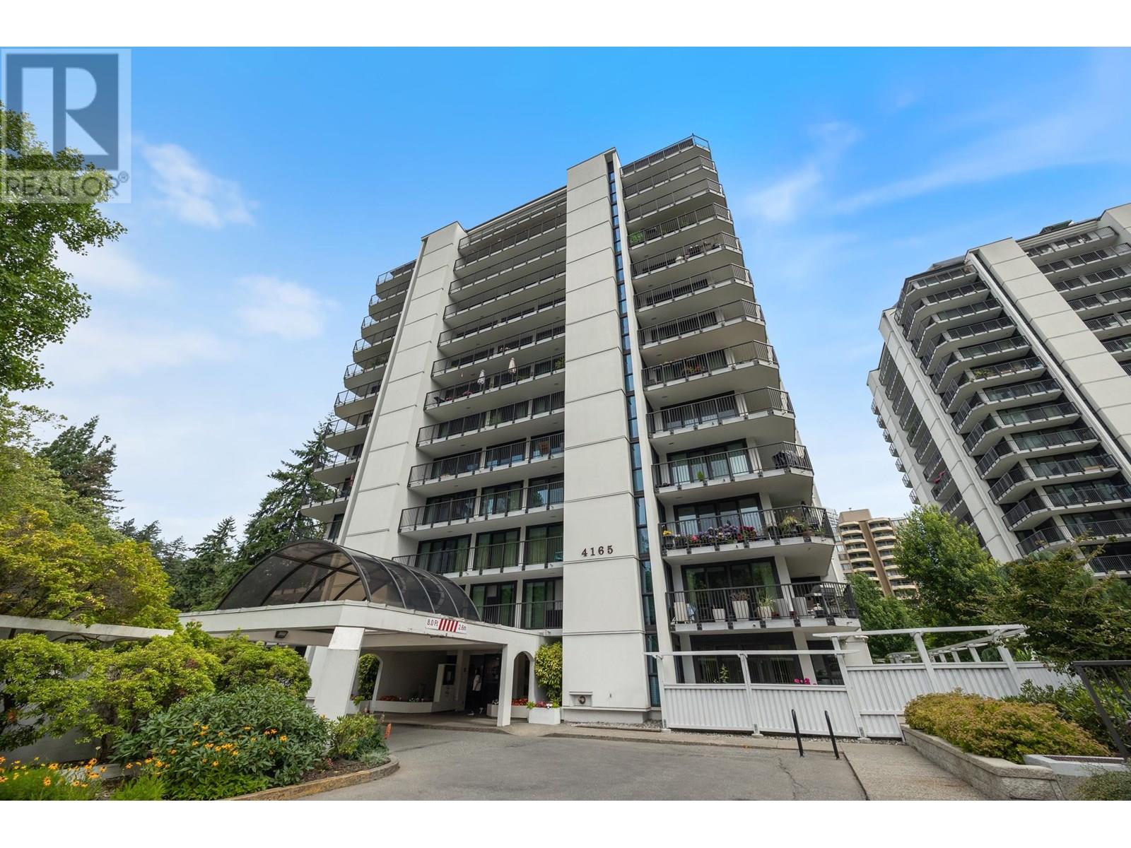 406 4165 MAYWOOD STREET|Burnaby, British Columbia V5H4E3