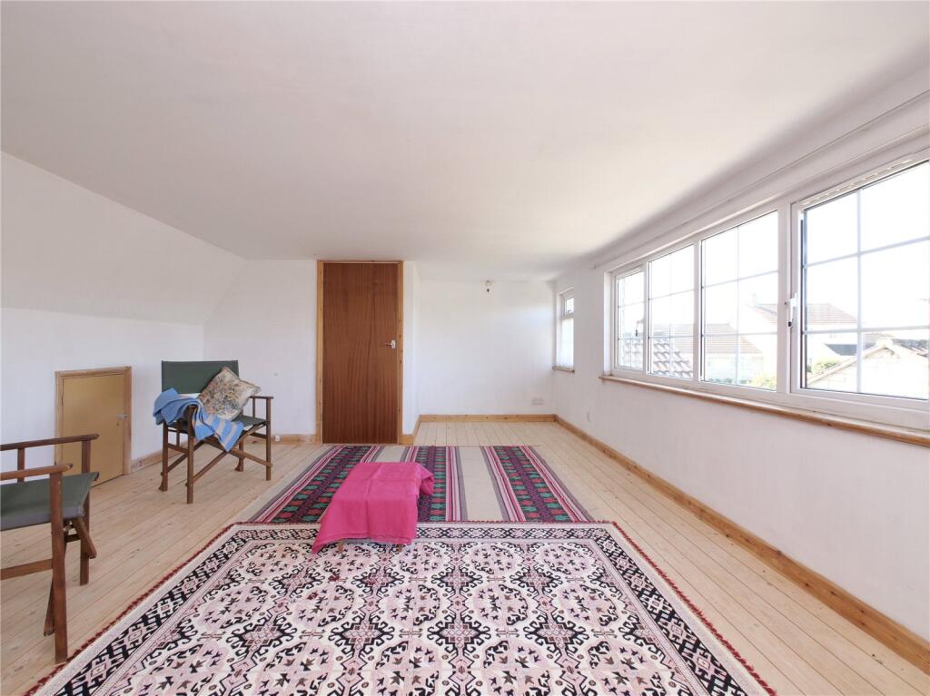 Additional image 9 of Spacious 3/4 Bedroom Semi-Detached Bungalow with Large Garden & No Onward Chain