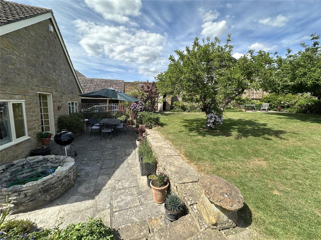 Additional image 4 of Queen Street, Tintinhull, Yeovil, Somerset, BA22