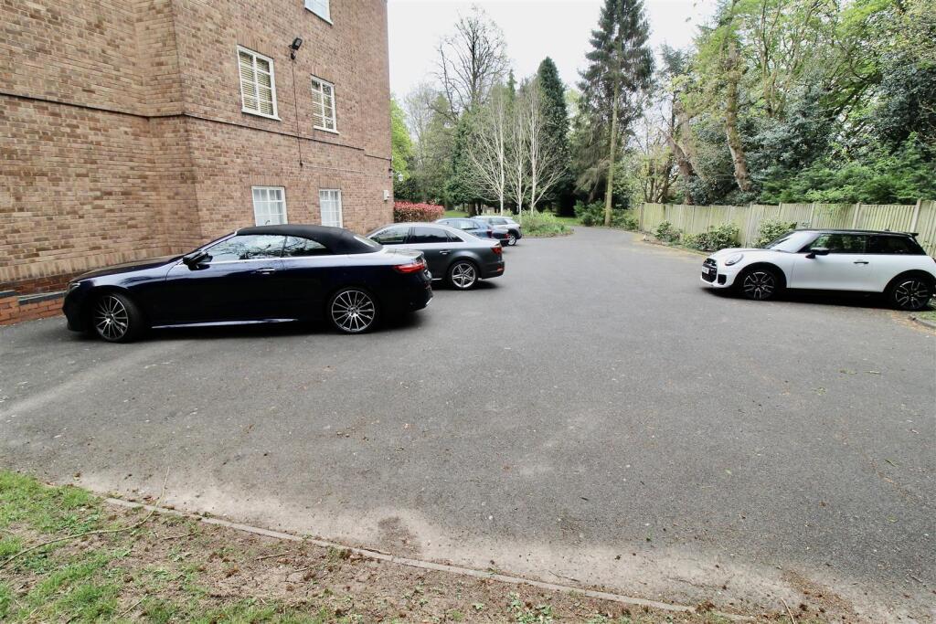 Additional image 15 of Viceroy Close, Edgbaston, Birmingham