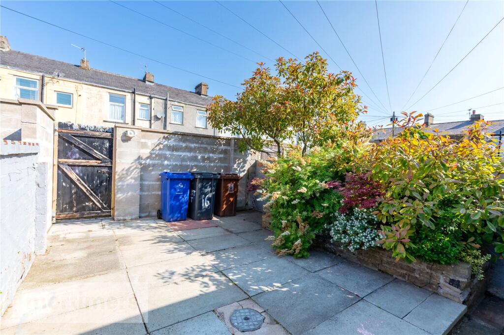 Pilot Street, Accrington, Lancashire, BB5 photo 3