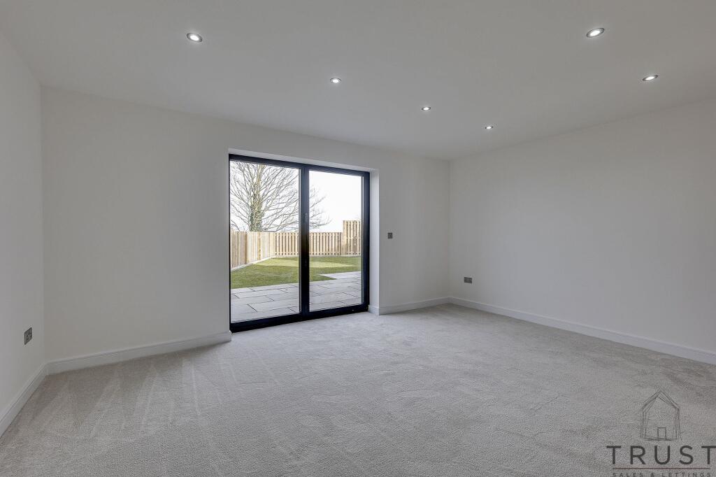 Additional image 46 of Wakefield Road, Drighlington, BD11