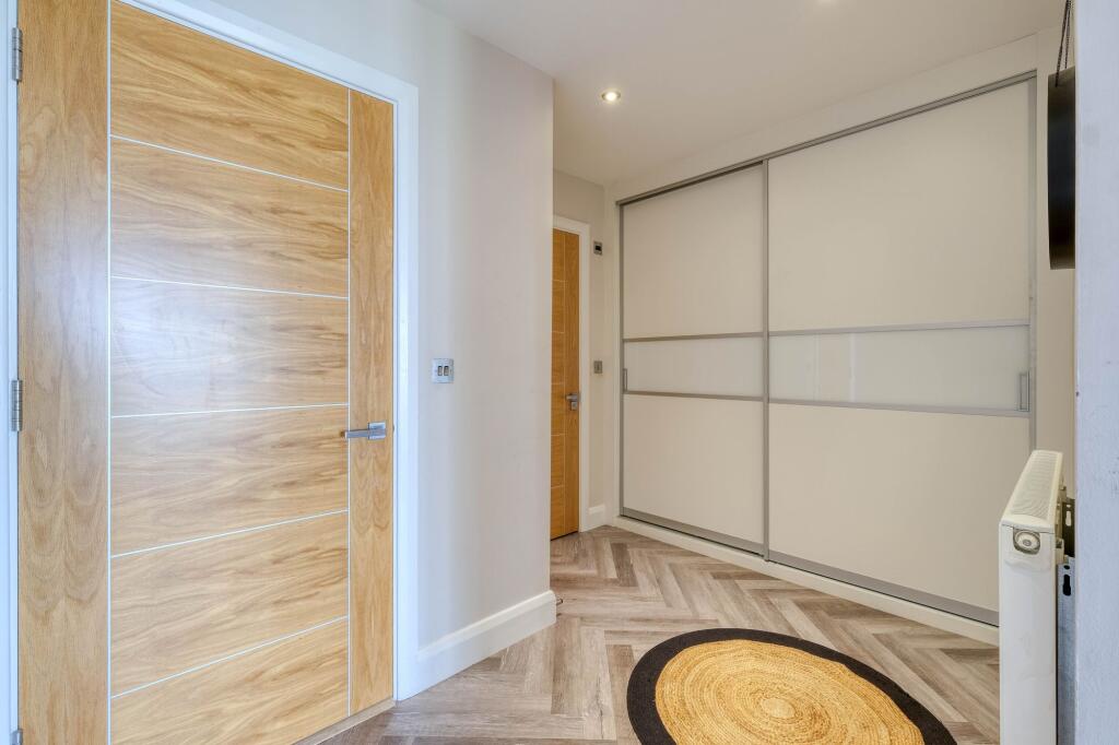 Additional image 19 of Evesham Road, Astwood Bank, B96