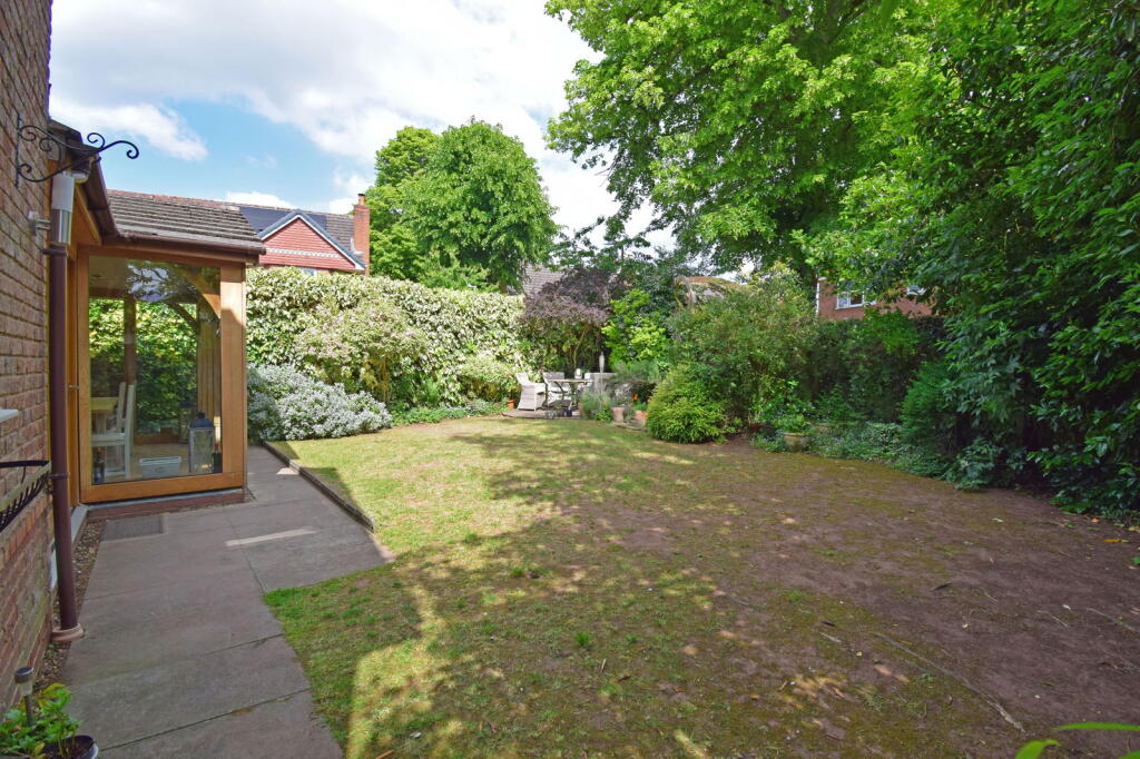 Additional image 2 of 59 Appletrees Crescent, Woodland Grange, Bromsgrove, B61 0UD