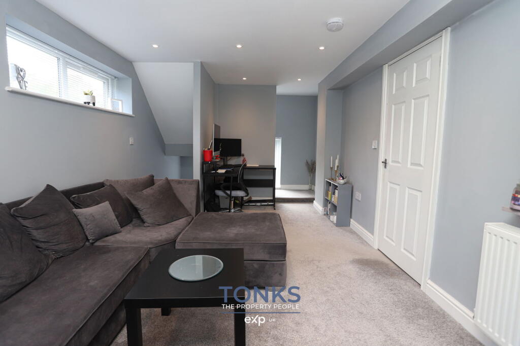 Additional image 16 of Cavalier Drive,Halesowen,B63 4SQ