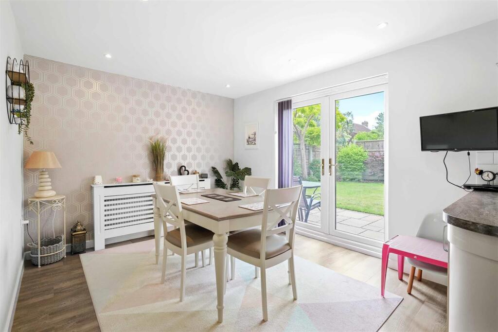 Additional image 10 of Victoria Way, Bidford-On-Avon, Alcester