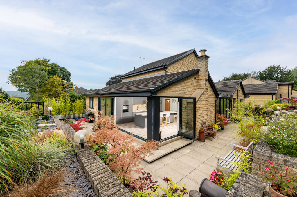 Additional image 17 of Oakridge Court, Bingley, West Yorkshire, BD16