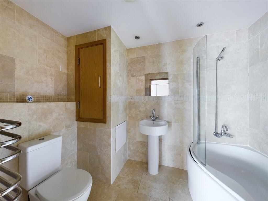 Additional image 7 of Stonegate House, Bradford, BD1