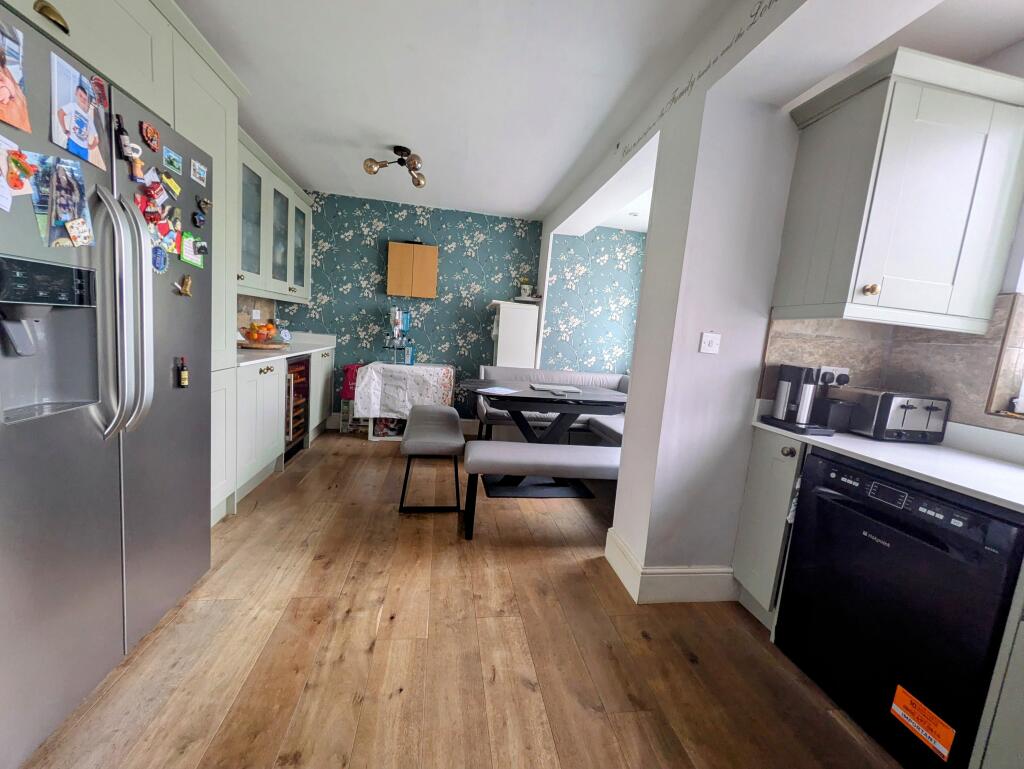 Additional image 8 of Greenside, Bradford, BD12