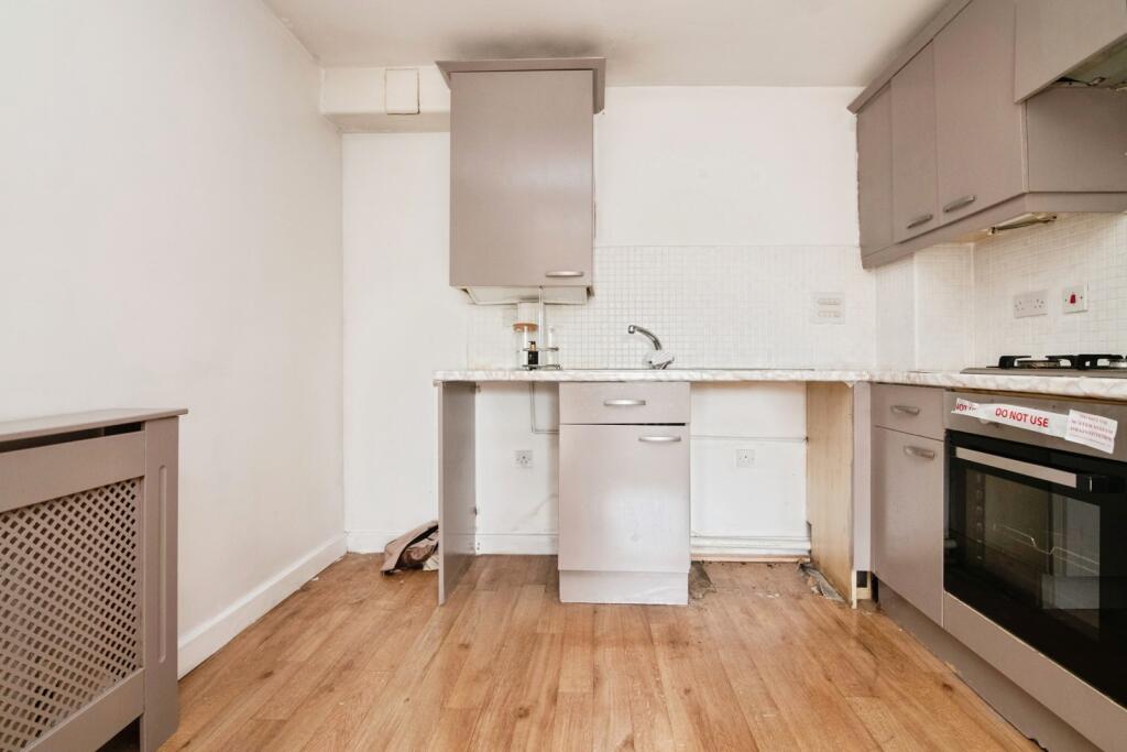 Additional image 6 of Titford Road, Oldbury, West Midlands, B69