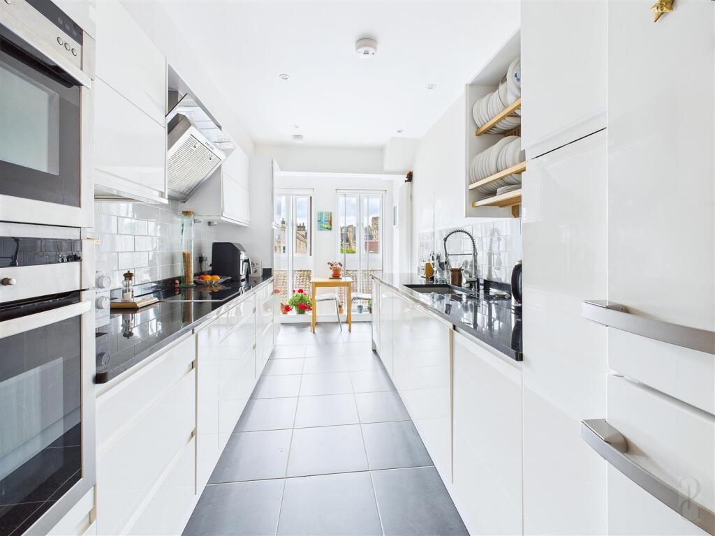 Additional image 16 of Northanger Court, Grove Street