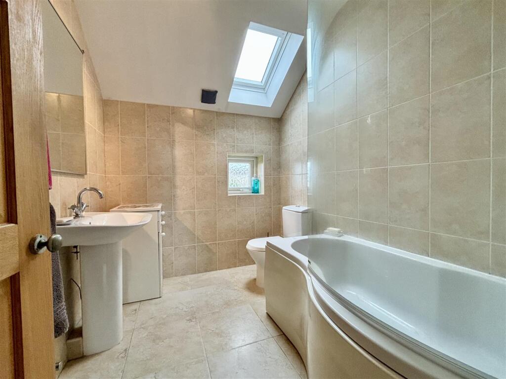 Additional image 15 of Long Lane, Queensbury, Bradford