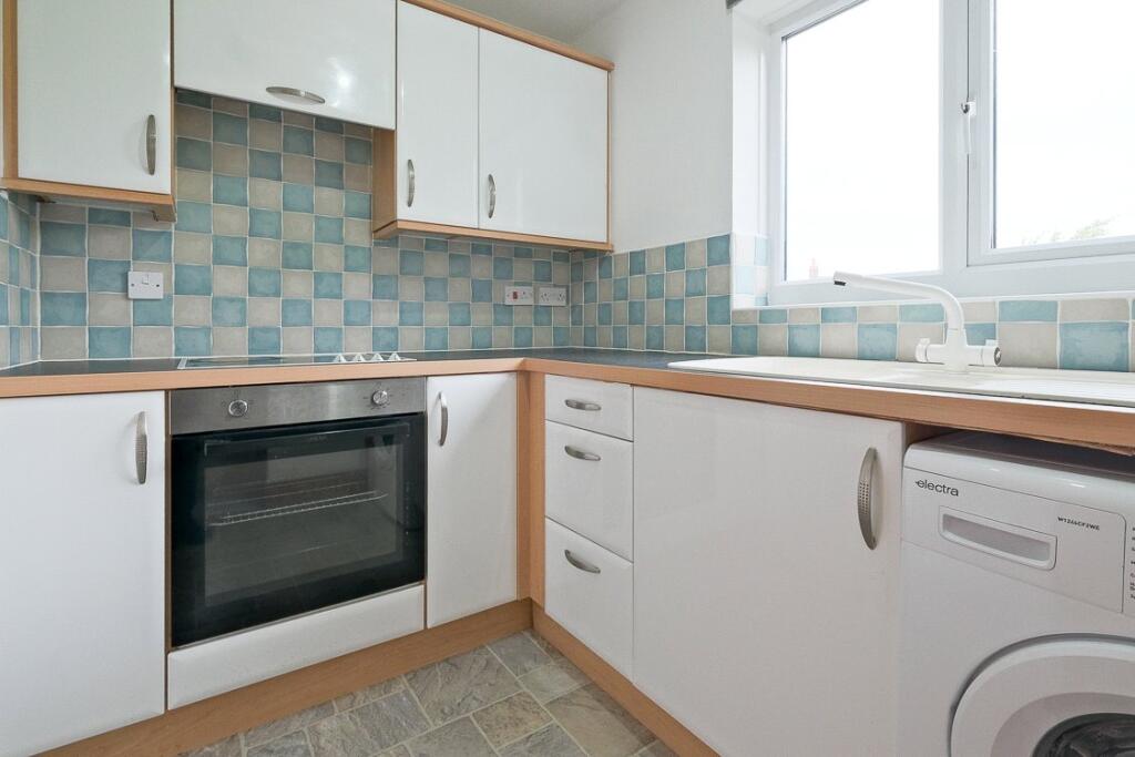 Additional image 4 of Wilton Court, Yew Tree Gardens, Blackburn, Lancashire, BB2