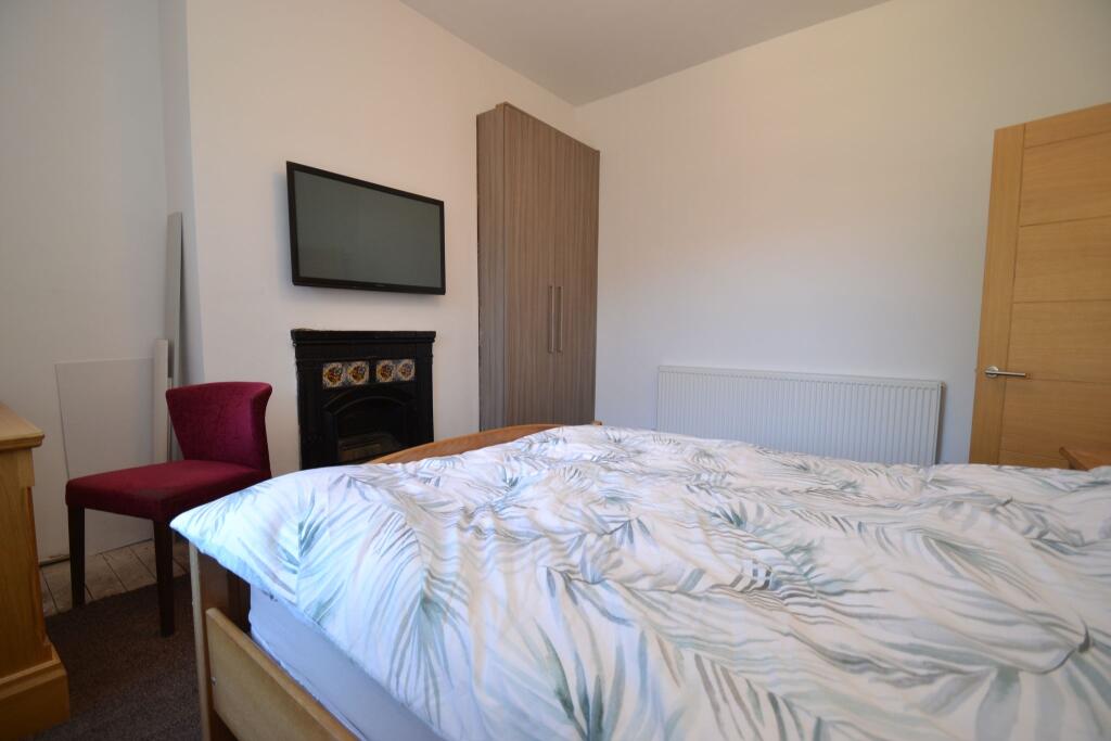 Additional image 30 of Leeds Road, Idle,