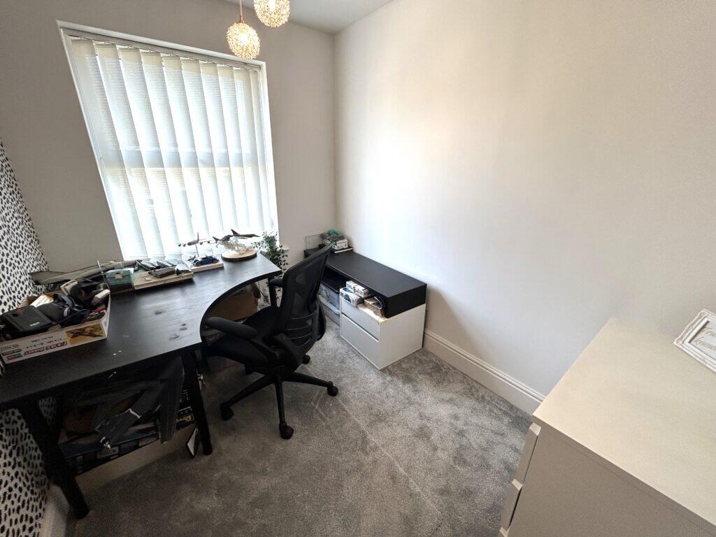 Additional image 18 of Ellison Grove, Birkenshaw, BD11 2DL