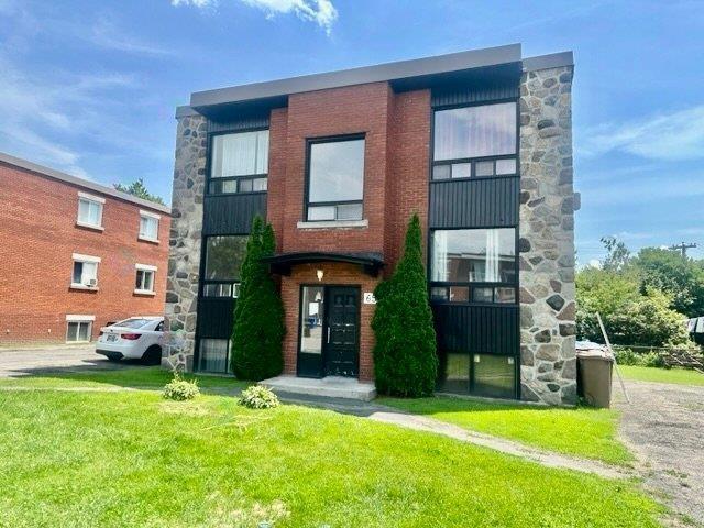 65 Rue Lalande|#3|Sainte-Thérèse, Quebec J7E1Z9
