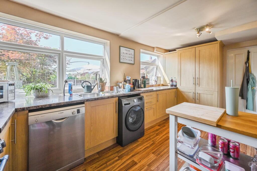 Additional image 6 of Mildenhall, Tamworth