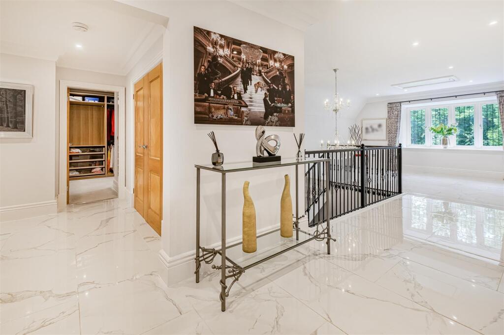 Additional image 25 of Hartopp Road, Four Oaks Park