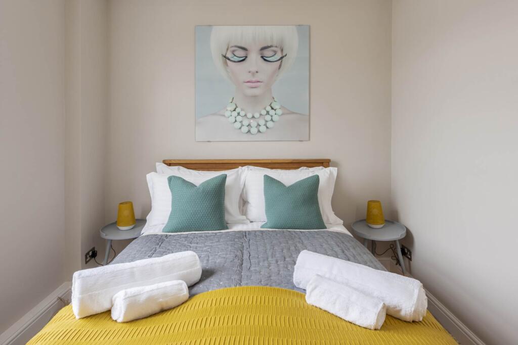 Additional image 9 of Flat 3, 11 Union Passage, Bath