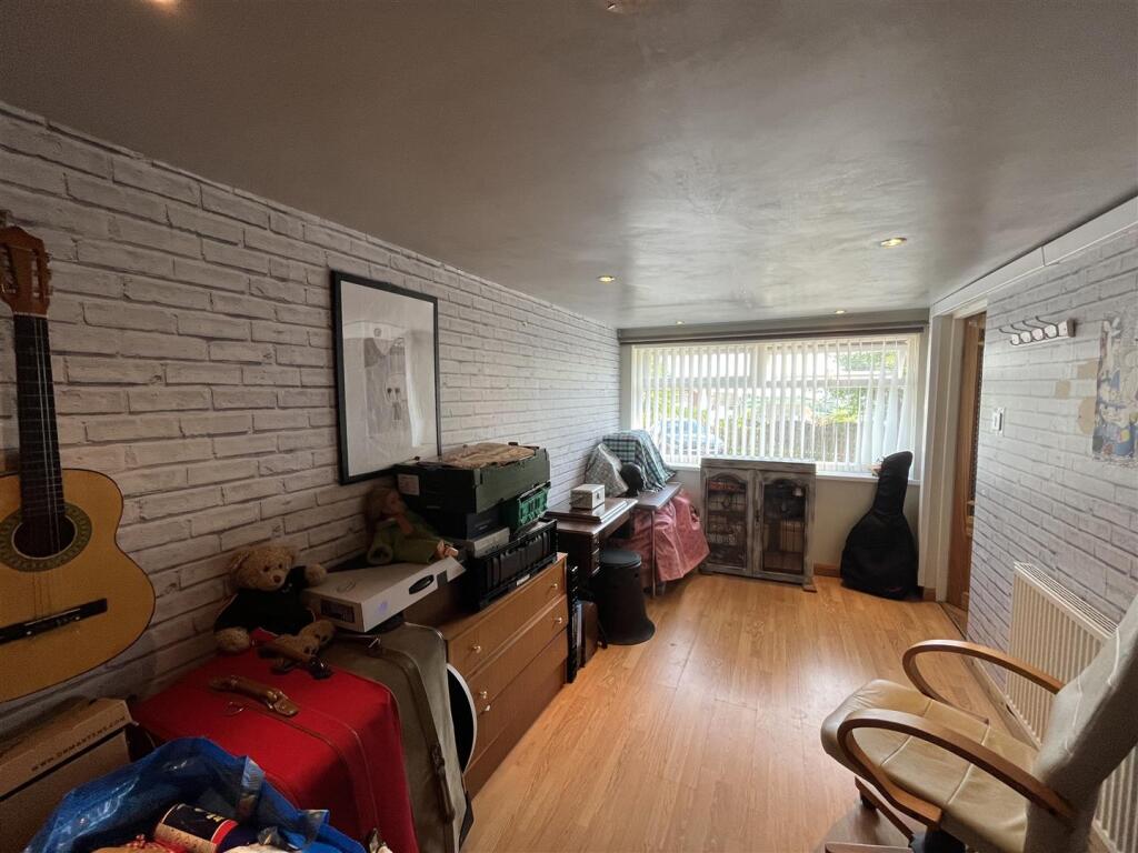 Additional image 19 of Villa Mount, Wyke, Bradford