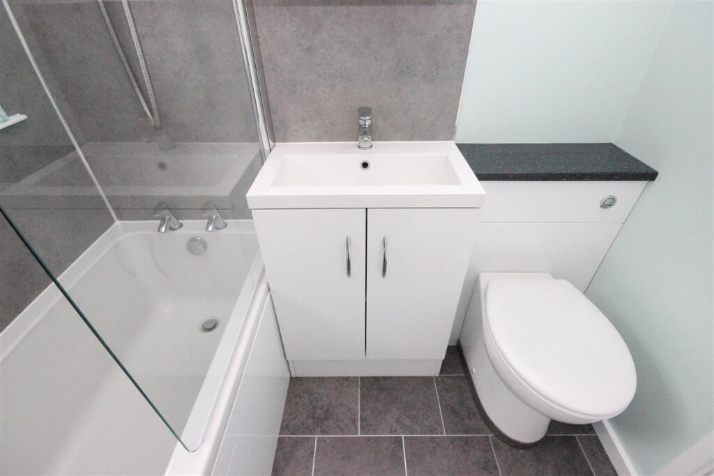 Additional image 10 of Wicklow Close, Halesowen