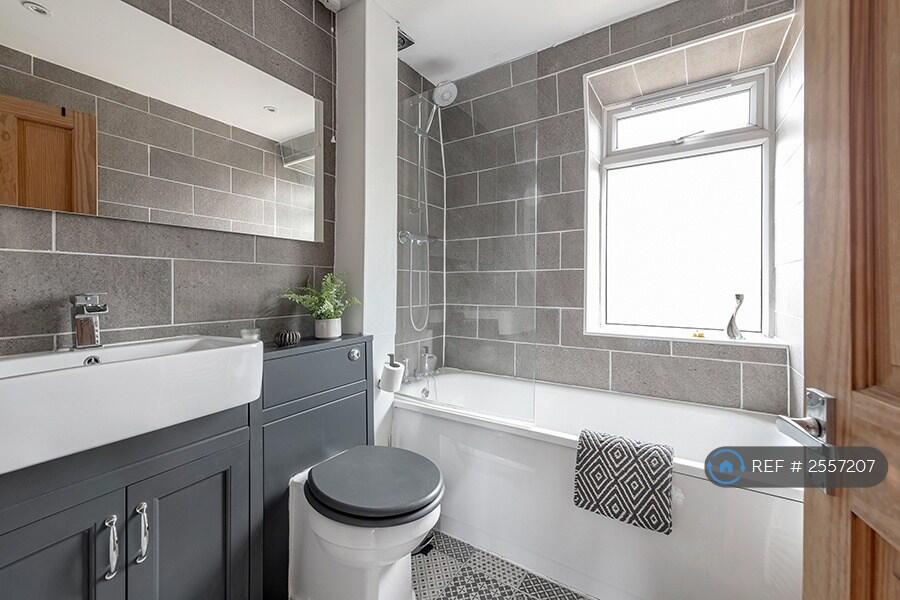 Additional image 9 of Queens Drive, Bath, BA2