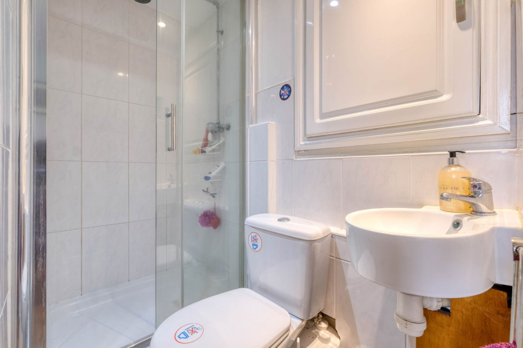 Additional image 17 of Braces Lane, Marlbrook, B60