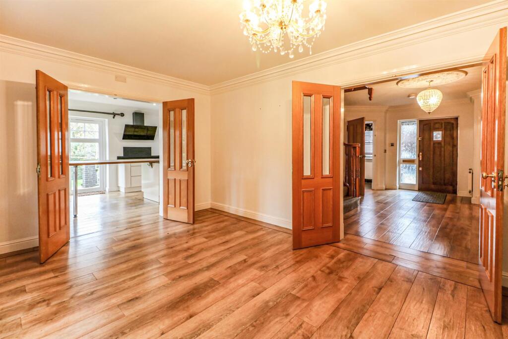 Additional image 24 of Kimberley Close, Sutton Coldfield