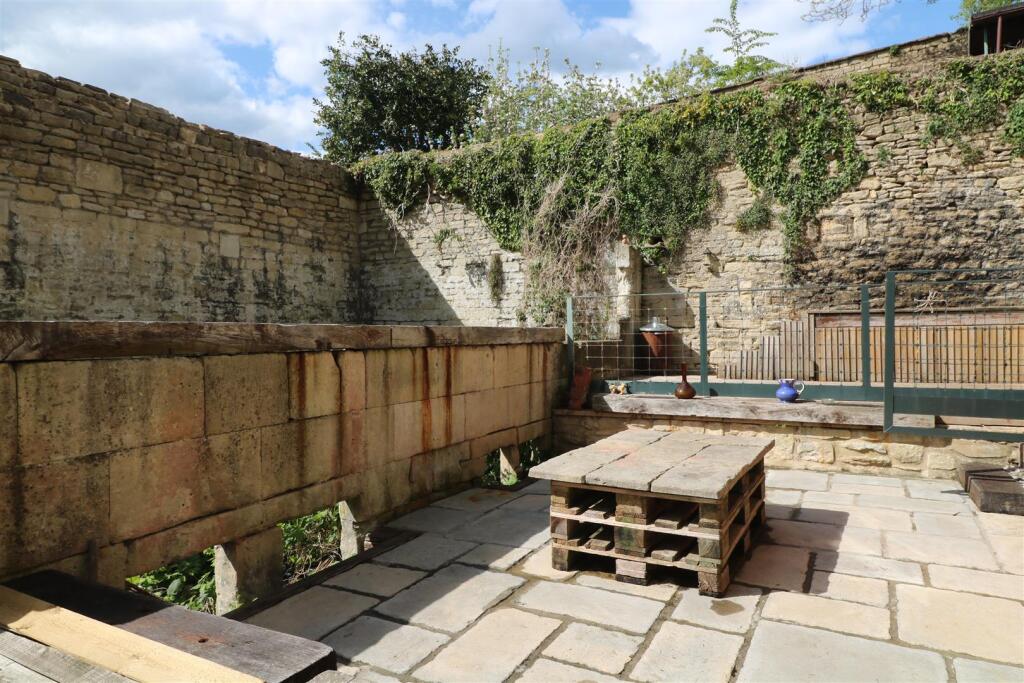 Additional image 12 of Silver Street, Bradford on Avon