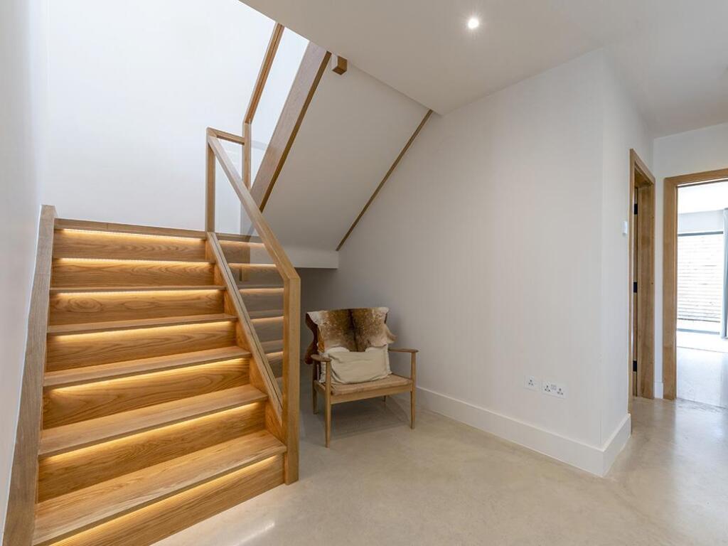 Additional image 26 of Blackford