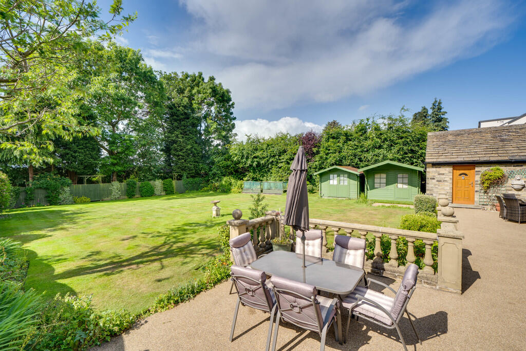 Additional image 15 of Whitechapel Road, Scholes