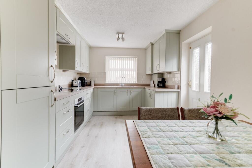 Additional image 4 of Fernwood Close, Redditch, Worcestershire, B98