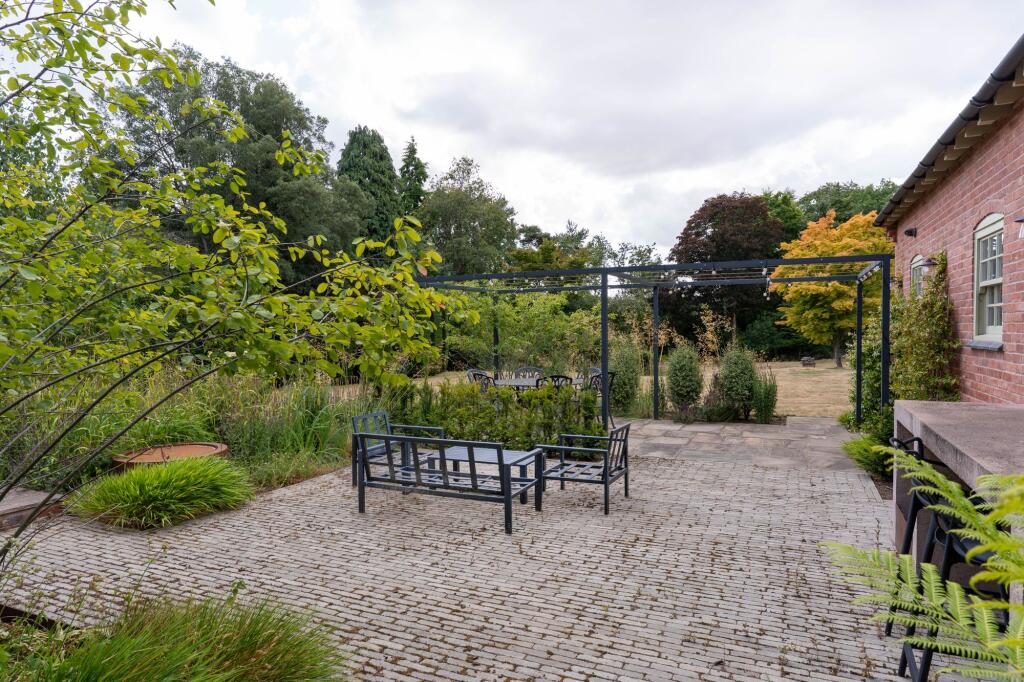 Additional image 26 of Dale Lane, Lickey End, B60