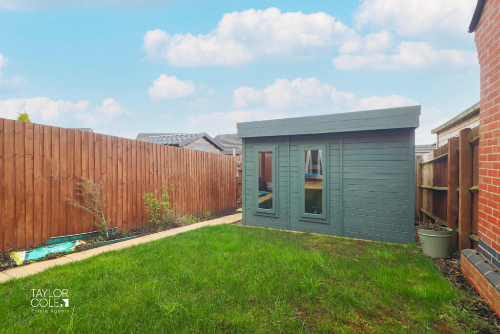 Additional image 21 of Meadow Way, Barley Fields