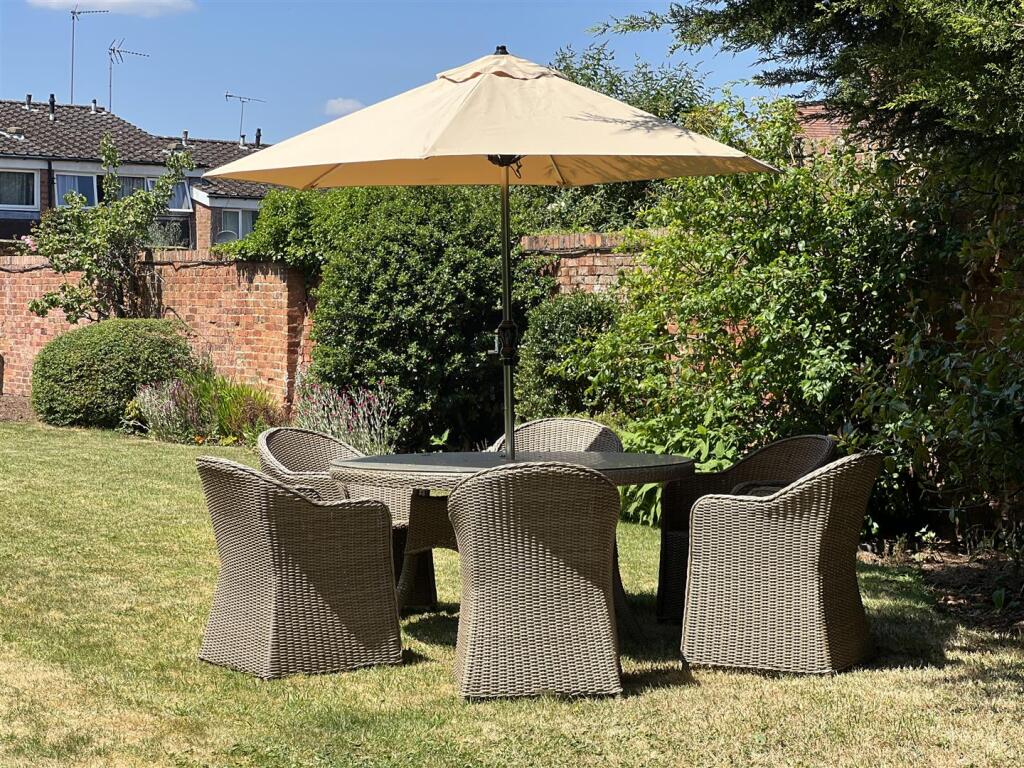 Additional image 36 of Henley Street, Alcester