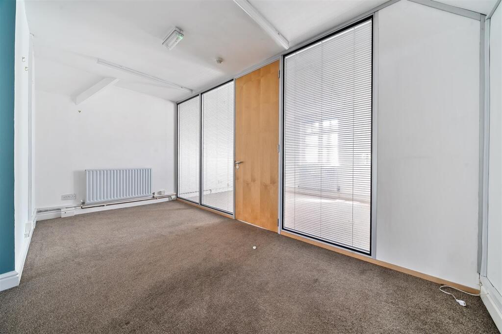 Additional image 4 of High Street, Knowle