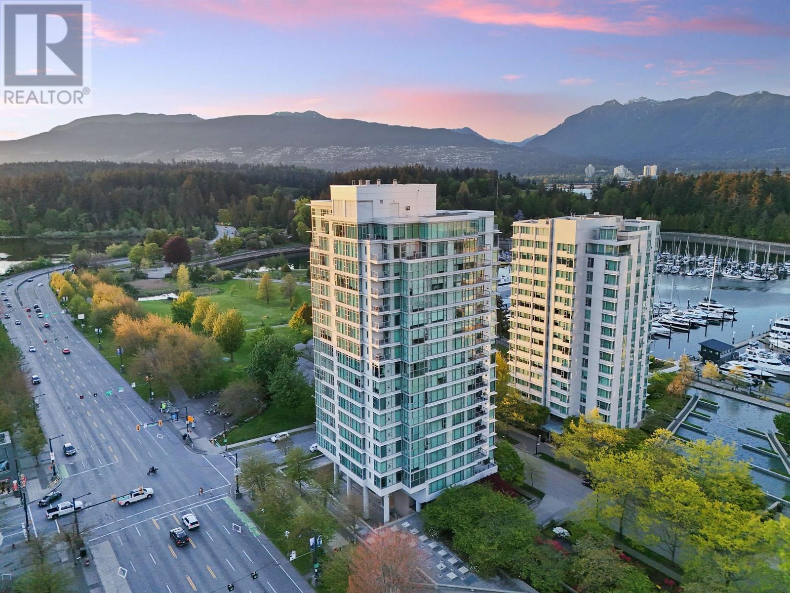 504 1790 BAYSHORE DRIVE|Vancouver, British Columbia V6G3G5