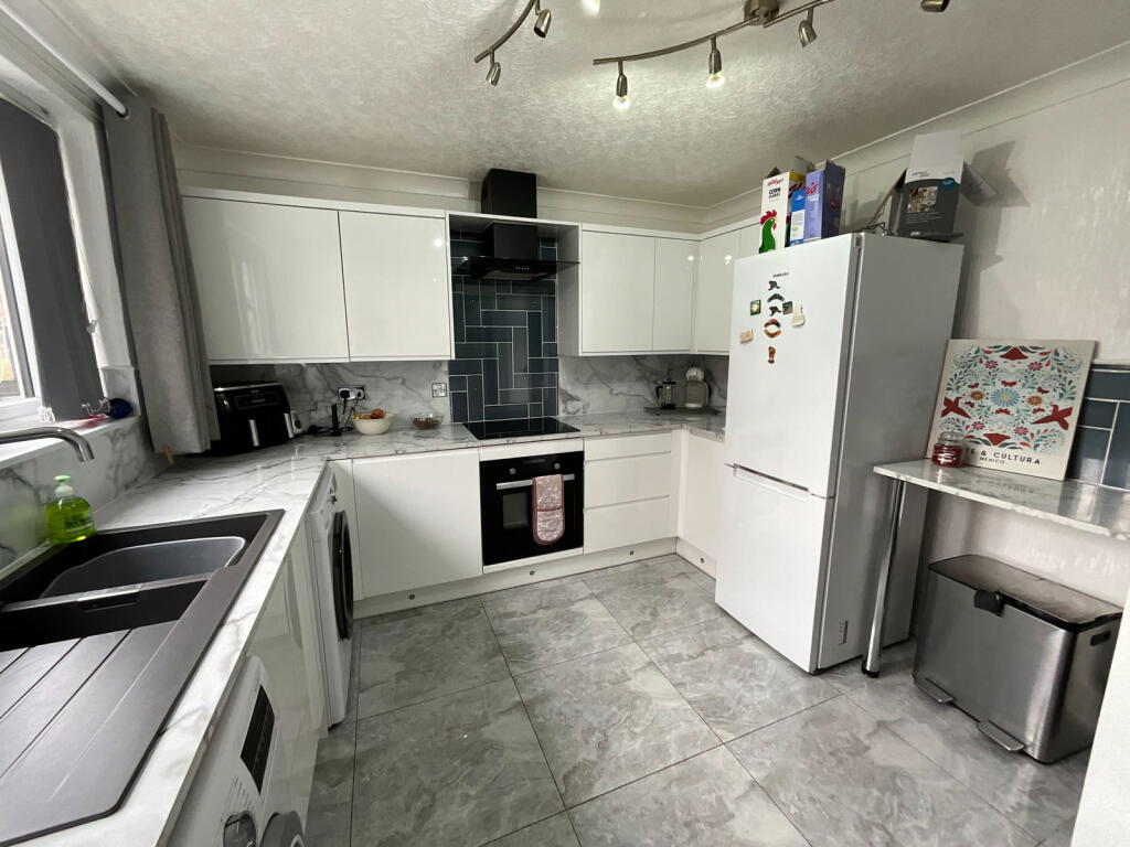 Additional image 19 of ROWLEY REGIS, Regis Heath Road