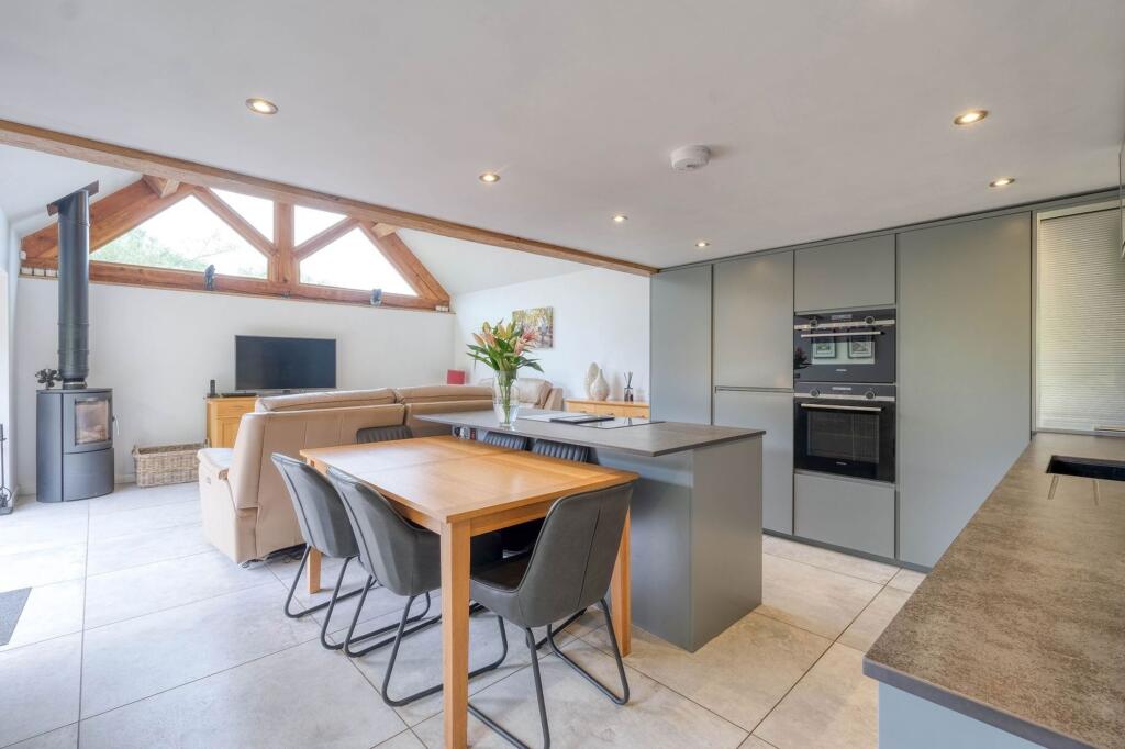 Additional image 4 of Green Lane, Callow Hill, B97