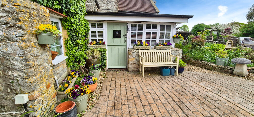 Additional image 23 of Stoney Stratton