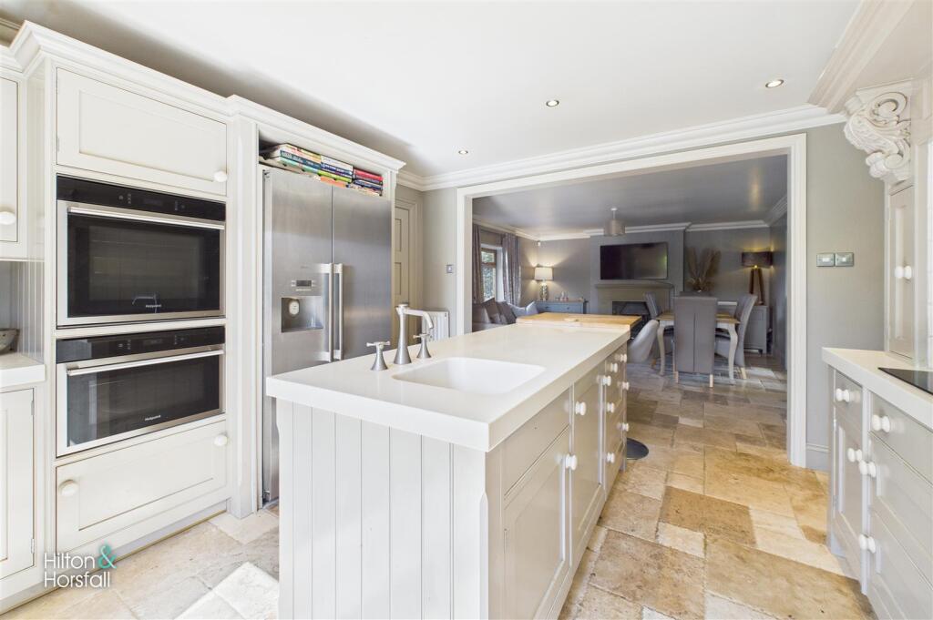 Additional image 6 of West Springfield, Castle Road, Colne