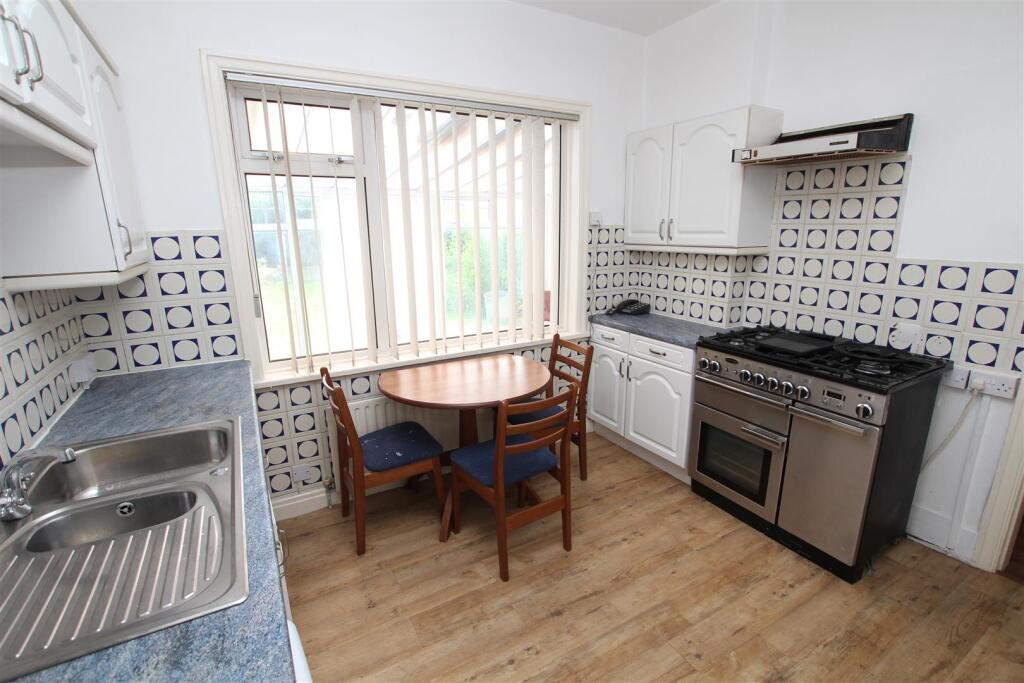 Additional image 5 of Westfield Lane, Idle, Bradford