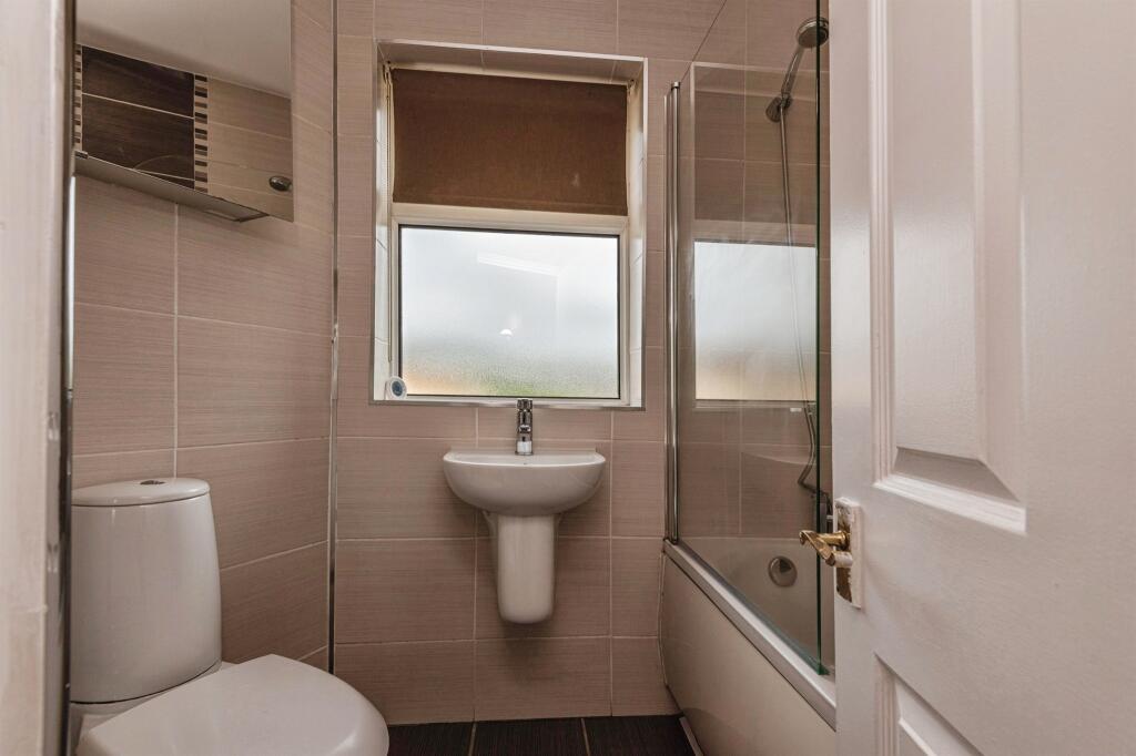 Additional image 11 of Cleckheaton Road, Oakenshaw, Bradford