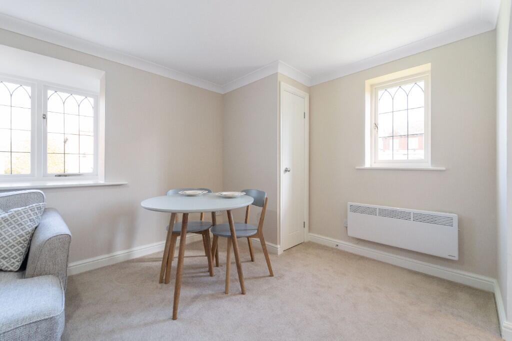 Additional image 3 of Yew Tree Close, Lapworth