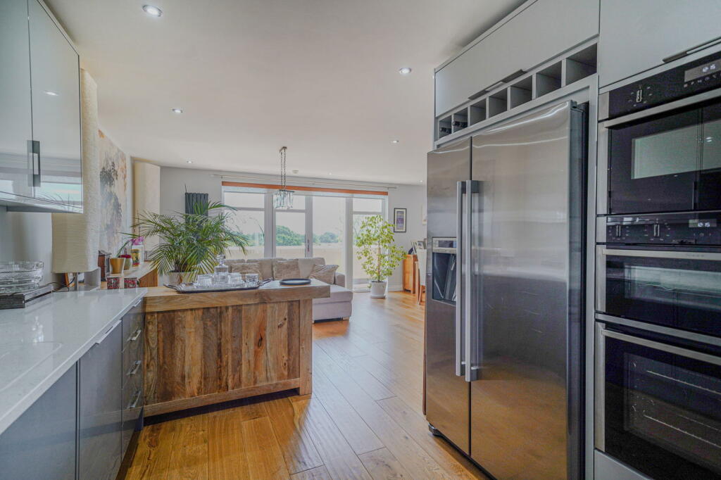 Additional image 12 of Waters Edge, Dickens Heath, Solihull, B90 1UE