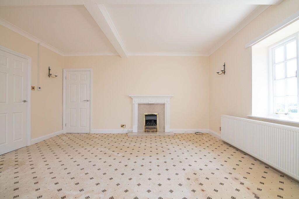 Additional image 14 of Flat 5, Beaudesert Park, Birmingham Road, Henley-in-Arden, B95 5QB